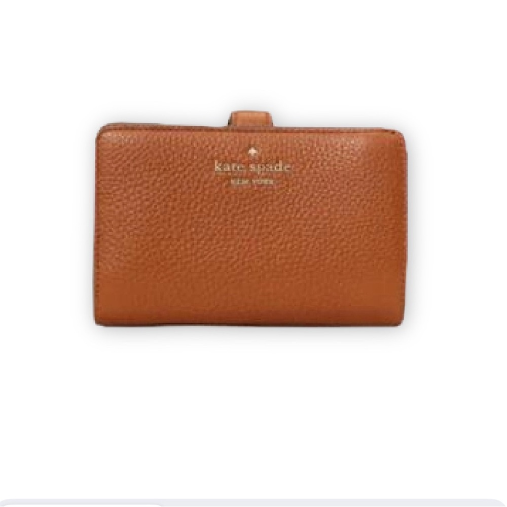 Kate Spade Tan Wallets for Chic Organization